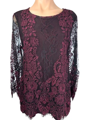 Blusa Chico's Talla 1/M Borgoña Superposición de Encaje Transparente Manga Larga Mezcla de Nailon Foto 1 de 4