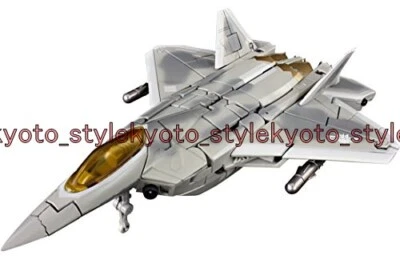 Takara Tomy Transformers MB-08 Starscream Action Figure 91451 JAPAN IMPORT - Image 1 of 4