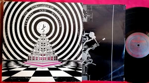 THE BLUE OYSTER CULT Tyranny and Mutation LP USA 1973 First Pressing MINT- Inner - Imagen 1 de 2