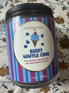 Bath & Body Works Single 7oz 1 Docht Glas Kerze Beere Waffel Kegel (8127) - Bild 1 von 1