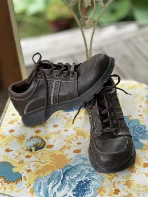 Vintage Y2K 90s Mud Chunky Lace Up Shoes Size 8.5 Women - Image 1 of 4