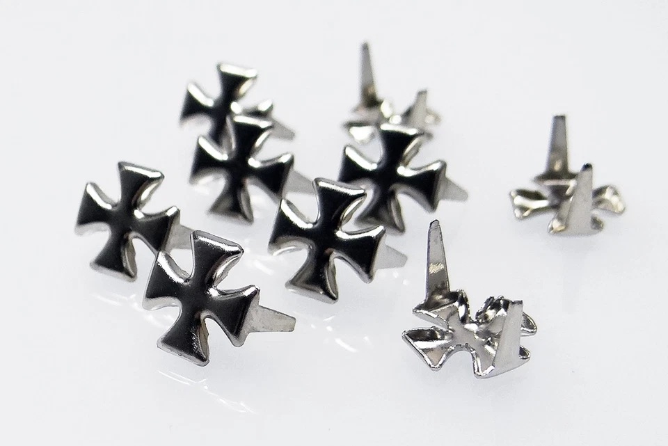 Chiodi In Ferro Croce Tedesca 8X8 Mm Chiodi A Piramide Chiodi Decorativi, N-A56 - Immagine 1 di 1