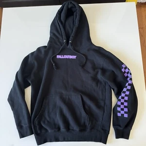 Sudadera con Capucha Fall Out Boy 2017 Mania Tour Para Hombre Pequeña Negra Música Rock Band Sudadera - Imagen 1 de 9