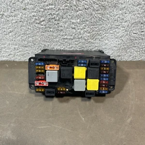 01-09 Mercedes W203 C320 CLK500 AMG Front Fuse Relay SAM Module Junction Box OEM - Picture 1 of 10