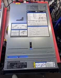 Lenovo SR630 1HE Server, 2x Xeon Silver 4208/4210 /4214 CPU, 48GB /96GB RAM - Bild 1 von 2