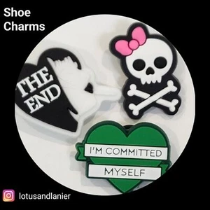 Crocs "I'm Comitted Myself" Charms Set of 3 - Picture 1 of 2