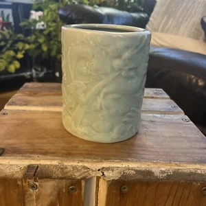 Antique Chinese Flying Dragon Celadon Green Porcelain Calligraphy Brush Pot Vase - Picture 1 of 9