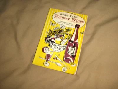 Home Made Country Wines - Dorothy Wise : 1971 : Hamlyn Publishing. - Image 1 of 4