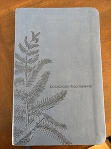 The One Year Experiencing God's Presence Devotional : 365 Daily Encounters - Picture 1 of 5