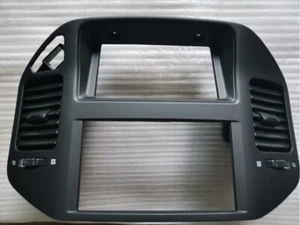 Front Dash Center Air Outlet Vent for Mitsubishi Pajero Montero MK3 01-06 - Picture 1 of 2