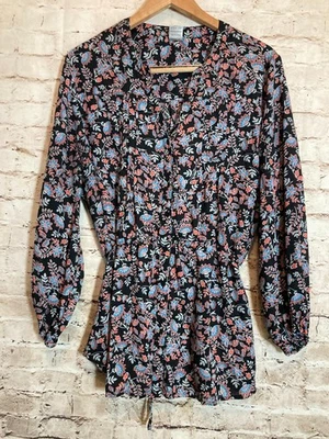 Top Terra & Sky Boho para mujer 1X flores oscuras atado campesino romántico plus fluido Foto 1 de 4