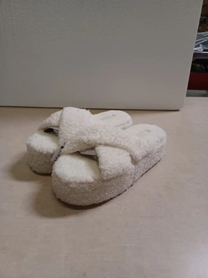 Zapatillas de piel sintética ROSA, M Foto 1 de 3