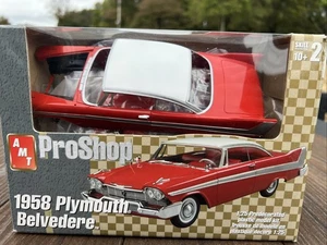 AMT Pro Shop Maßstab 1:25 1958 Plymouth Belvedere rot/weiß Modellbausatz DC65 - Bild 1 von 3