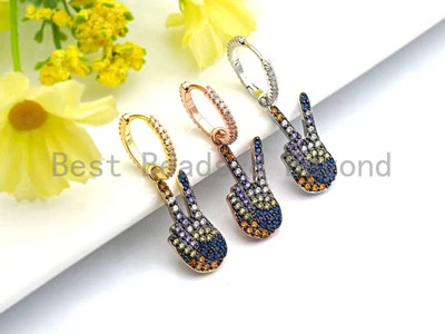 Pendientes de aro con signo de victoria de circonita cúbica, Sku#J55 Foto 1 de 4