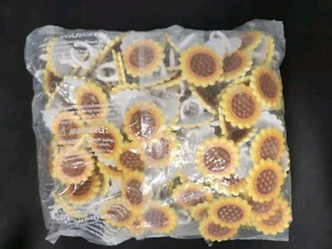 DECOPAC Sunflower Cupcake Rings Party Favors - 144 pc, Yellow New - Picture 1 of 7