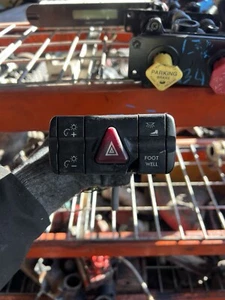 FREIGHTLINER A06-60972-006 HAZARD SWITCH WITH FOOTWELL SWITCHES - Picture 1 of 2