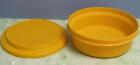 Vtg Tupperware 1253-14 Gold/Yellow Seal N Serve Lucnh Bowl W Lid/ Plate 7" Round