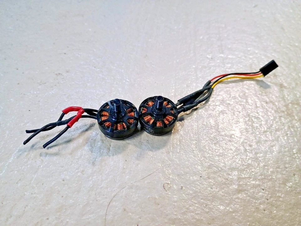 (2) Cuadricóptero Avión RC SunnySky X2204-16 2300kv CW y CCW Motores Sin Escobillas Foto 1 de 4