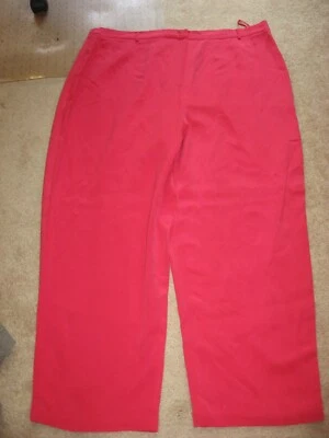 Pantalones cortos de seda forrados 22W rosa coral oscuro DUE PER DUE para mujer Foto 1 de 2