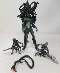 Modellino vintage 1998 McFarlane Toys La maledizione della progenie Medusa 7" - Foto 1 di 10