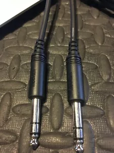 Cable de audio profesional Mogami 2552 3 pies 1/4 TRS al mismo - Imagen 1 de 1