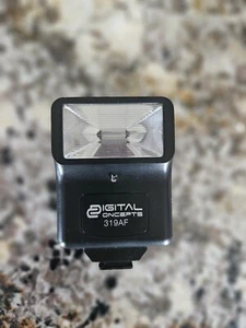 Digital Concepts 319AF Bounce Zoom Slave Flash - SLR - TESTED - Picture 1 of 4