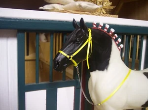 Jaapi YELLOW halter w/lead - fit Breyer/Stone drafter - Picture 1 of 1