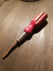 Vintage R&P Mfg. Co. Worcester - Chicago U.S.A Flachkopf roter Schraubendreher - Bild 1 von 7