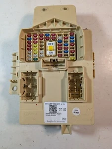 18-20 KIA OPTIMA INTERIOR CABIN FUSE BOX OEM 91960-D5020 - Bild 1 von 5