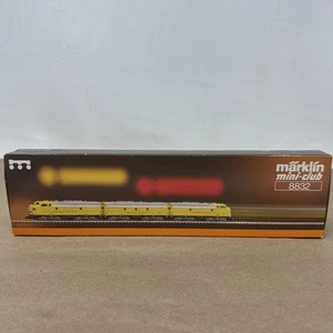 8832 / ECHELLE Z 1:220 / MARKLIN MINI CLUB LOCOMOTIVE EMD F7 UNION PACIFIC - Picture 1 of 8