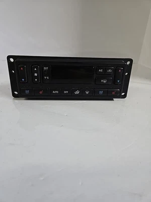 2005 2006 Ford Expedition A/C Heater Climate Control Unit P: 6L14-18C612-BA OEM  - Image 1 of 4