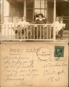 Longmeadow MA Familienfoto Veranda Einstellung 1910 gestempelt RPPC Pawtucket RI - Bild 1 von 2