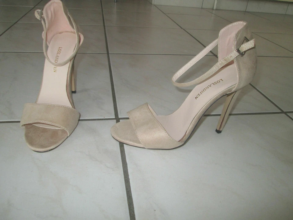 Escarpins beige effet daim Pointure 37 - Photo 1/1