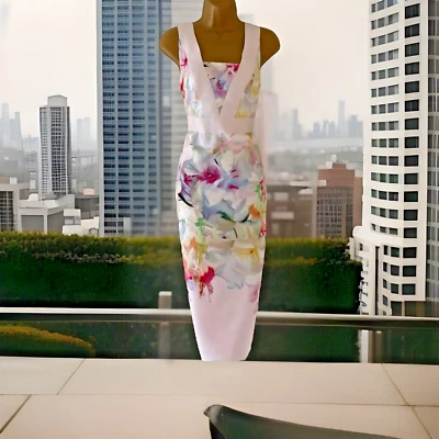 VESTIDO DE BUCEO TED BAKER COLGANTES-JARDINES FLORAL BODYCON (TB 4) UK 14 (US 10) EUR 42 Foto 1 de 4