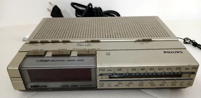 Radiosveglia Philips D3052 Vintage Argento Radio Sveglia - Immagine 1 di 4