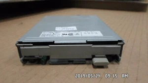 MITSUBISHI MF355F-498UC 3 1/2" Internal FLOPPY DRIVE - Picture 1 of 5