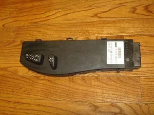 BMW E46 330i 3-Series OEM Front Right Passenger Seat Adjustment 61.31-8 099 074 - Picture 1 of 5