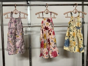 Girls Old Navy Floral Dresses ~ Size 4T - Picture 1 of 1