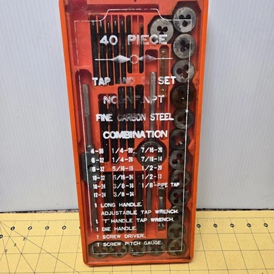 Central Forge Metric 40 PC. Juego de grifos y troqueles de acero al carbono LEER Foto 1 de 3