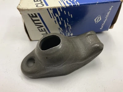 Clevite 77 214-2131 Rocker Arm - 1981-2002 GM 350 5.0L 350 5.7L V8 - Image 1 of 3