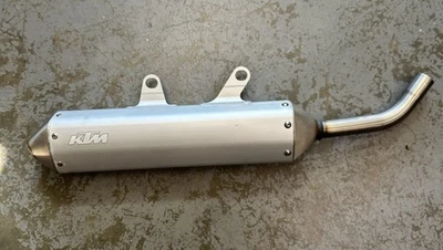 Новый оригинальный глушитель выхлопной системы KTM 250 300 XC-W XC SX TPI 55505083100 2020-23 - Изображение 1 из 3
