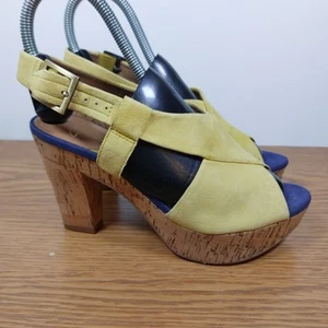 Clarks Softwear Shoes Heels Slingback Yellow Suede, Cork Heels Platform Size 4D - Picture 1 of 15