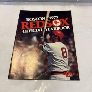 1977 Boston Red Sox Official Yearbook Carl Yastrzemski Jim Rice - Picture 1 of 5