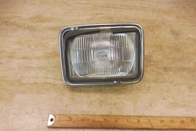 1982 年雅马哈 XZ550 Vision XZ 550 Y98-1> KOITO 车头灯前照灯正常工作 — 第 1/4 张图片