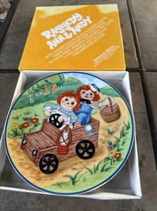 Raggedy Ann & Andy 1983 “Winning Streak” Car Decorative Plate B63 - Picture 1 of 3