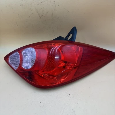 2007 2008 2009 2010 2011 2012 Nissan Versa Hatchback OEM Tail Light Right RH  - Image 1 of 4
