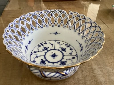 plat panier Royal Copenhague porcelaine bleue  - Photo 1/4