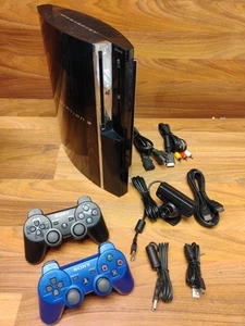 Pacchetto console Sony PlayStation 3 (PS3, CECHE01, 80 GB) Fat retrocompatibile - Foto 1 di 21
