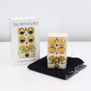 Red Witch Plurious Analog Chorus Pedal The Apothecary Edition (PZ1004546) - Picture 1 of 6