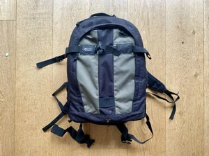 Lowepro Pro Runner 300 AW Camera Bag (Green and Black)  - Used (UK) - Picture 1 of 4